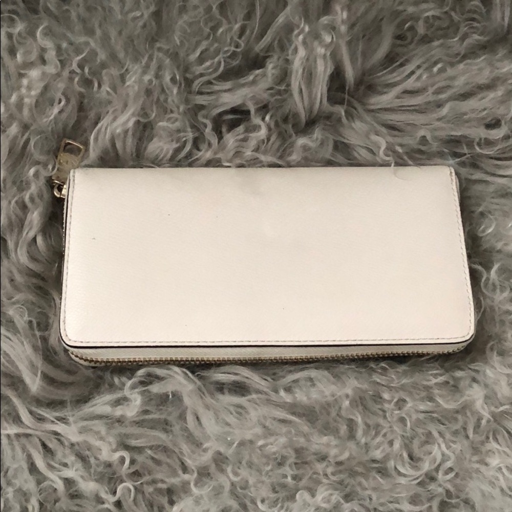 Coach Wallet - Picture 4 of 7